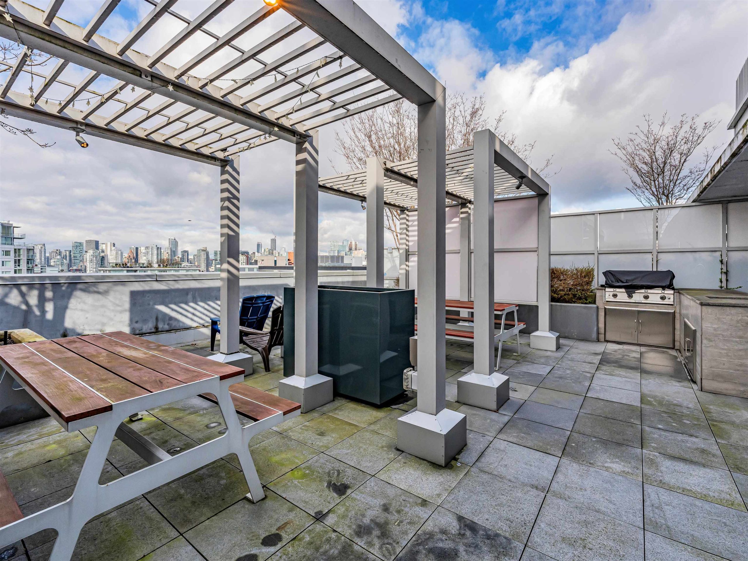 801 108 E 1ST AVENUE, VANCOUVER 18