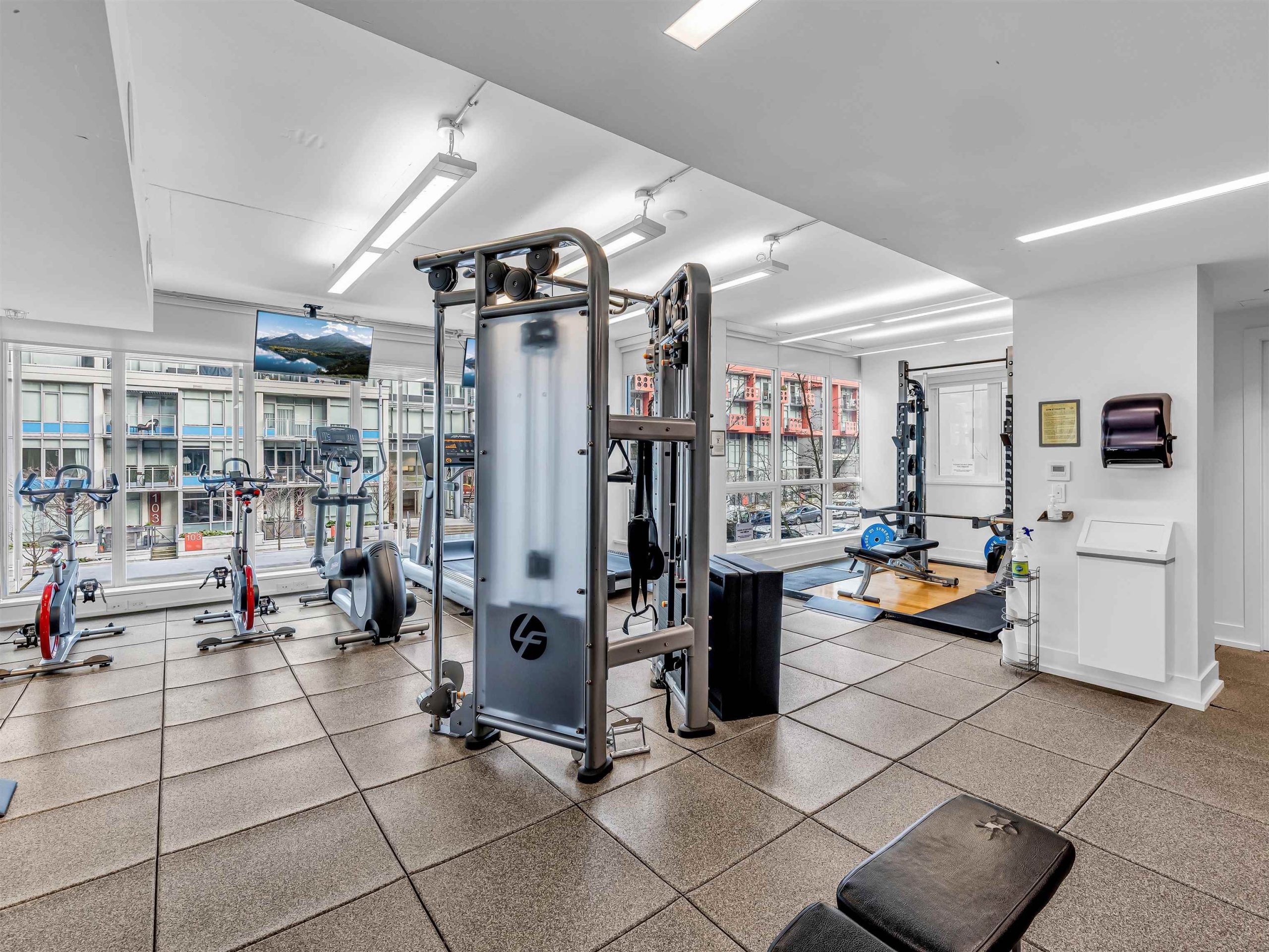 801 108 E 1ST AVENUE, VANCOUVER 22