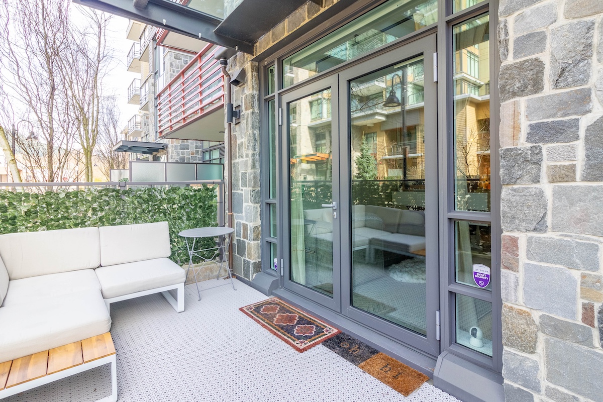 101 2738 LIBRARY LANE, NORTH VANCOUVER 23