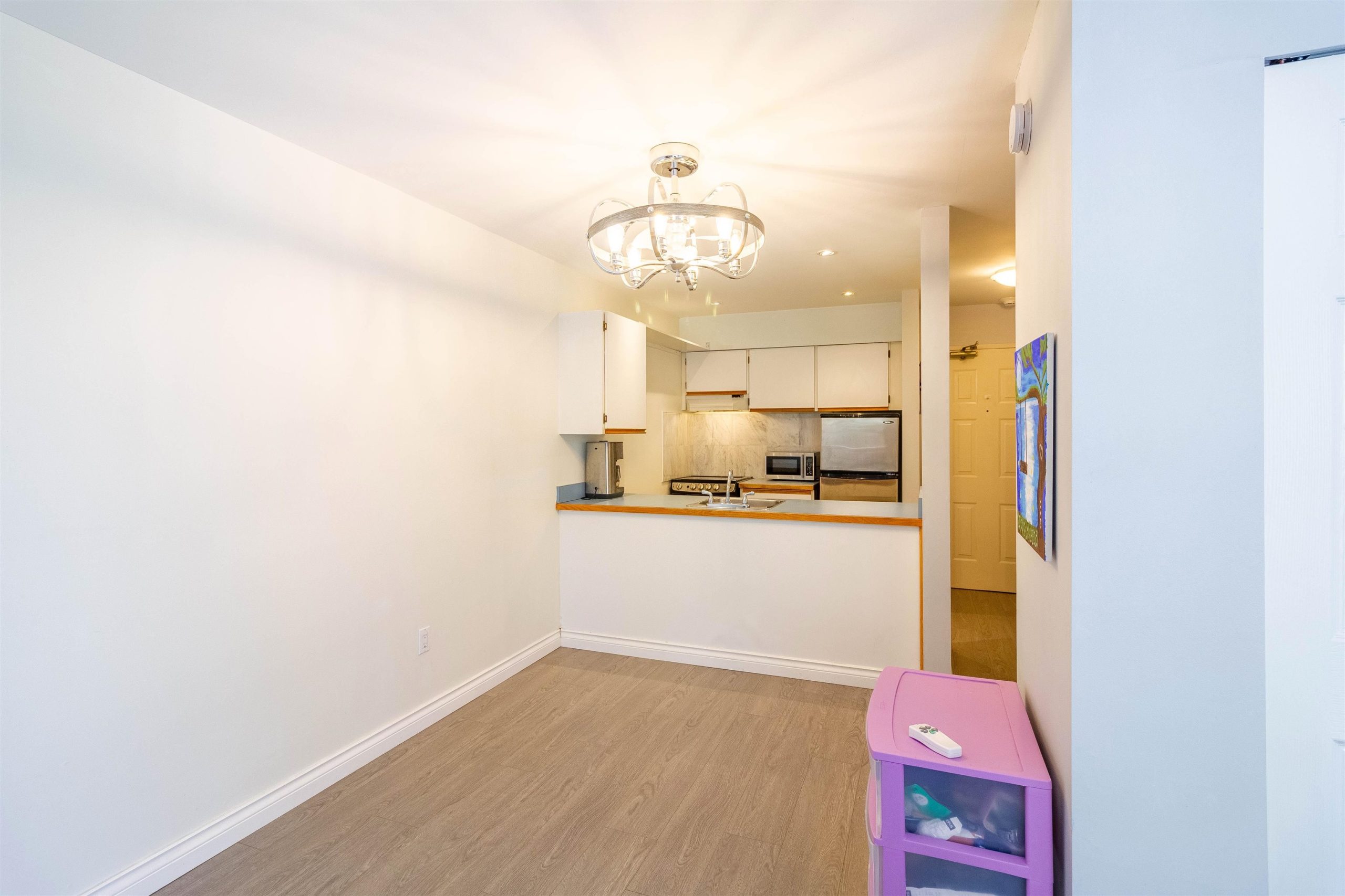 206 428 AGNES STREET, NEW WESTMINSTER 4