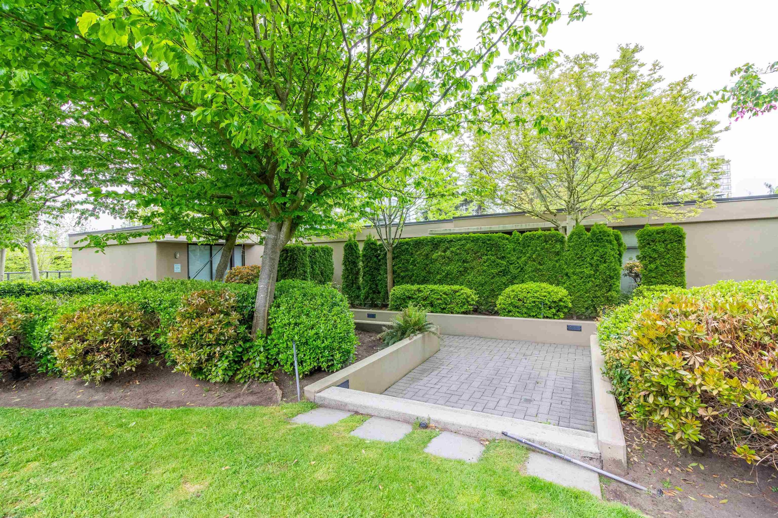 11 6333 KATSURA STREET, RICHMOND 27