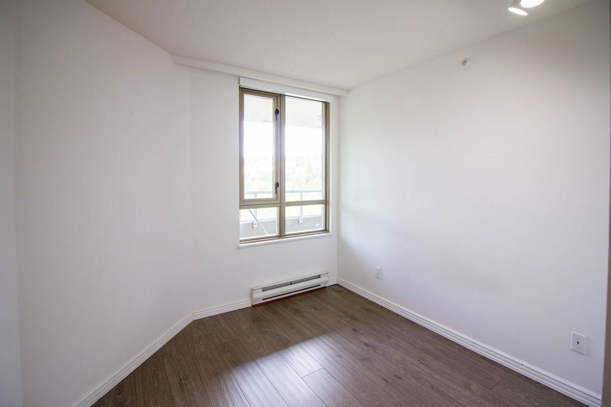 802 3070 GUILDFORD WAY, COQUITLAM 17