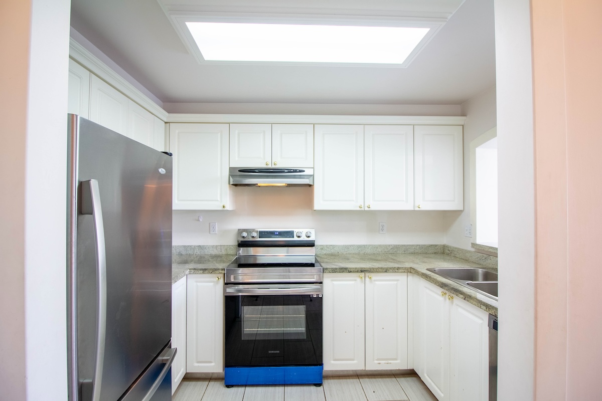 802 3070 GUILDFORD WAY, COQUITLAM 8
