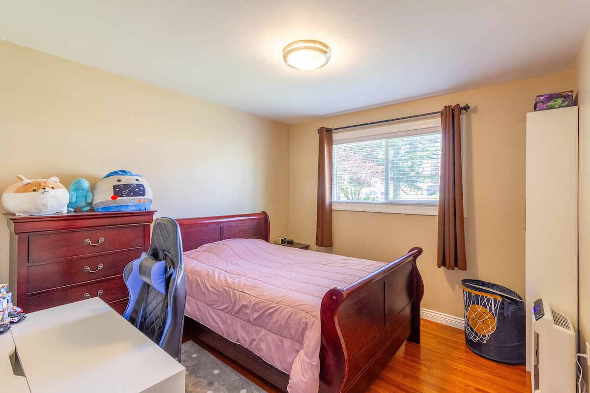 5524 HALIFAX STREET, BURNABY 12