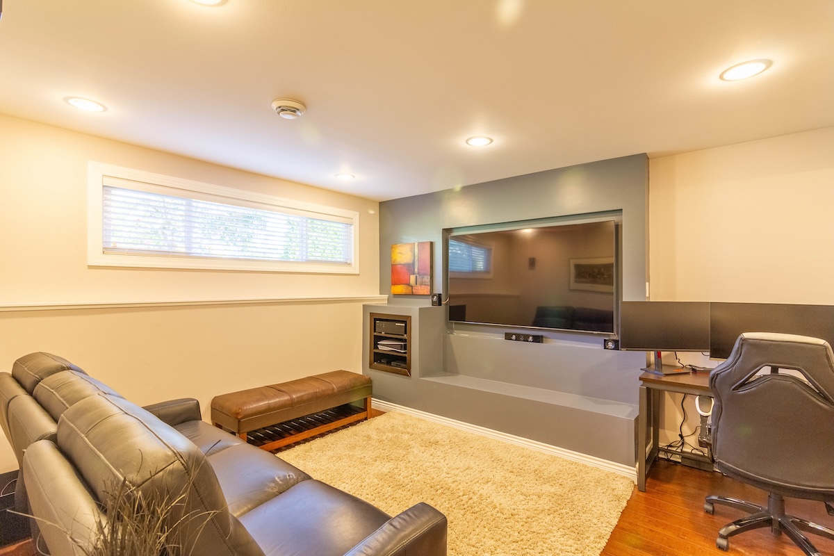 5524 HALIFAX STREET, BURNABY 16