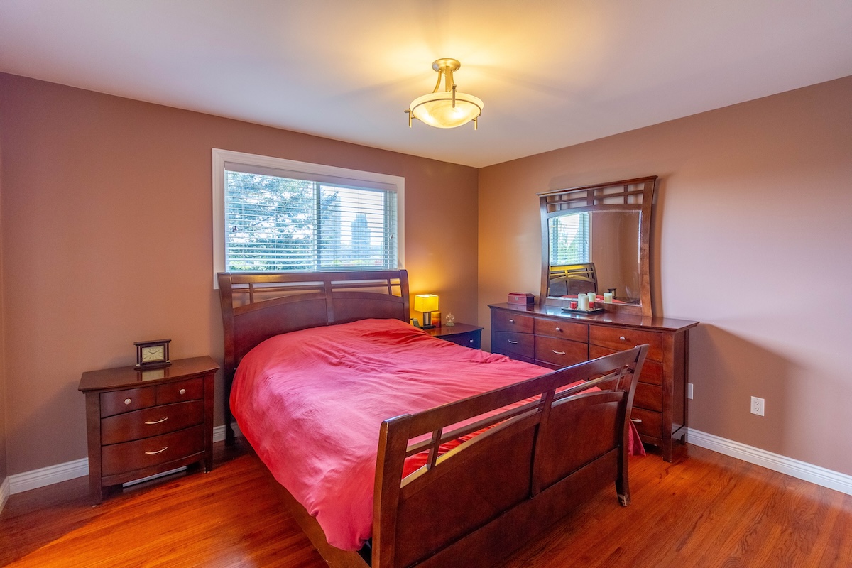 5524 HALIFAX STREET, BURNABY 8