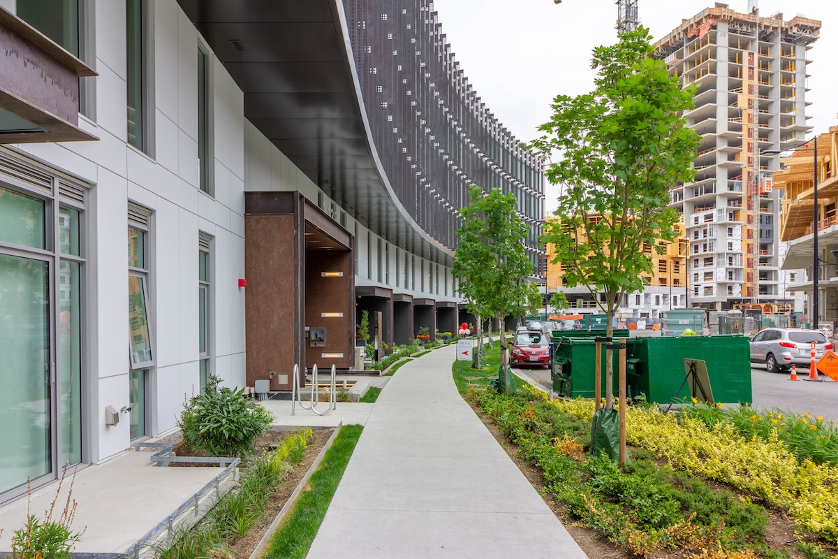 1301 3438 SAWMILL CRESCENT, VANCOUVER 34