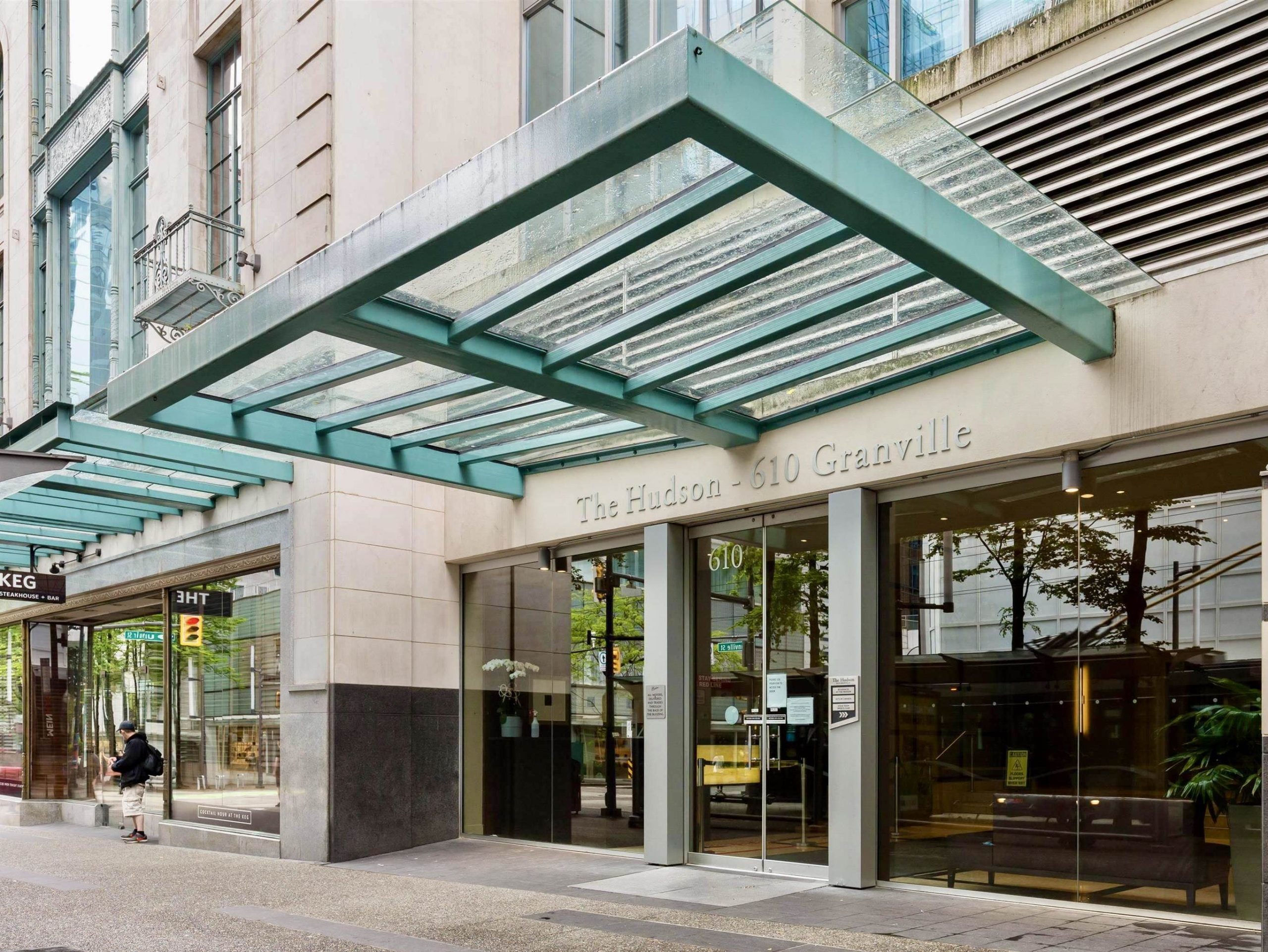 1916 610 GRANVILLE STREET 14
