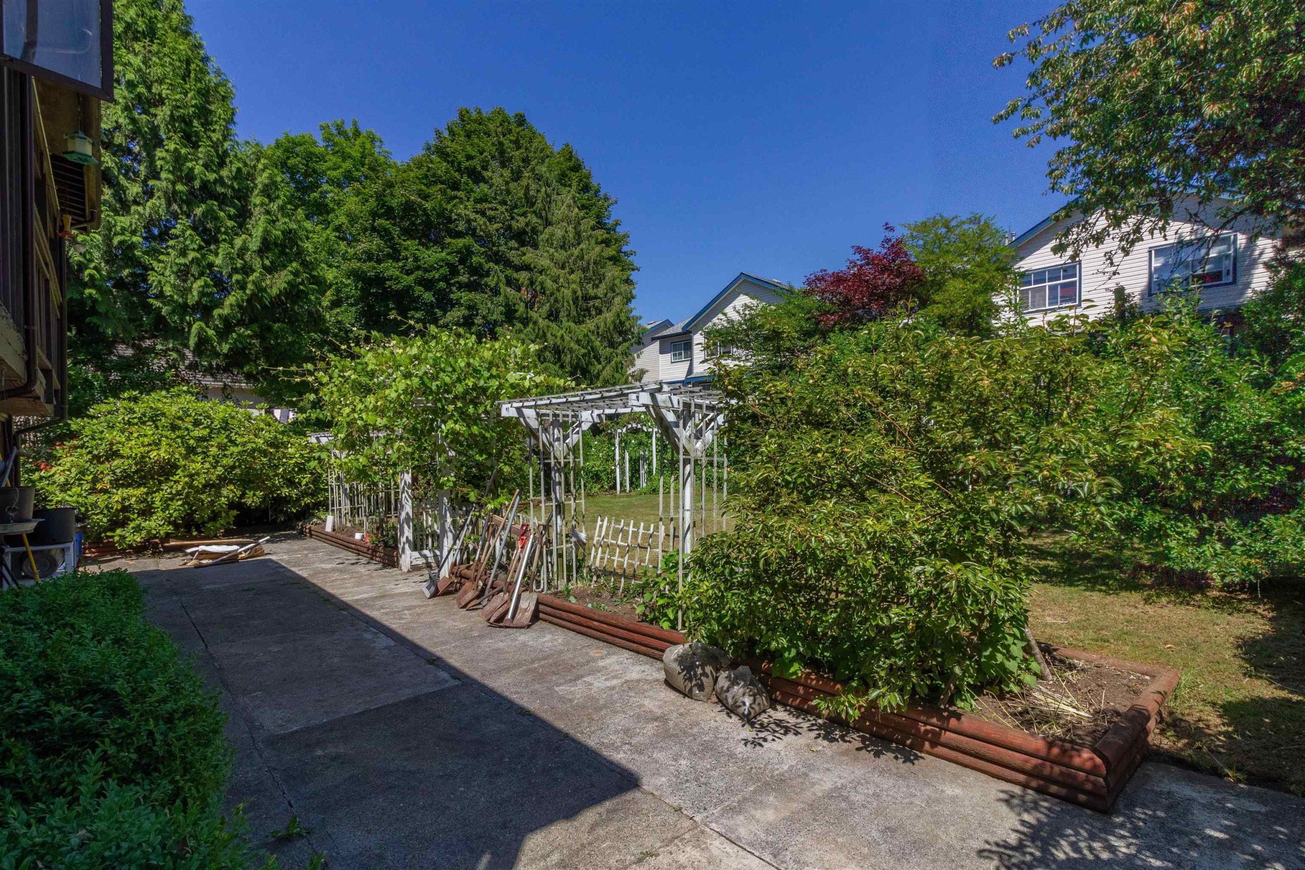 14959 90A AVENUE, SURREY 31