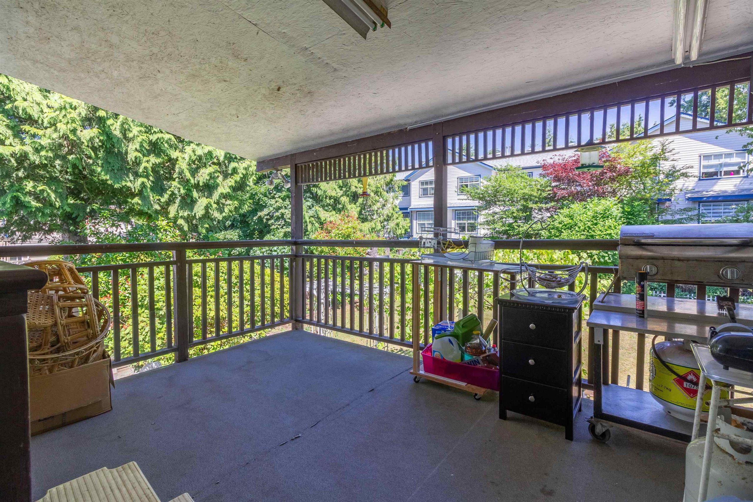 14959 90A AVENUE, SURREY 6