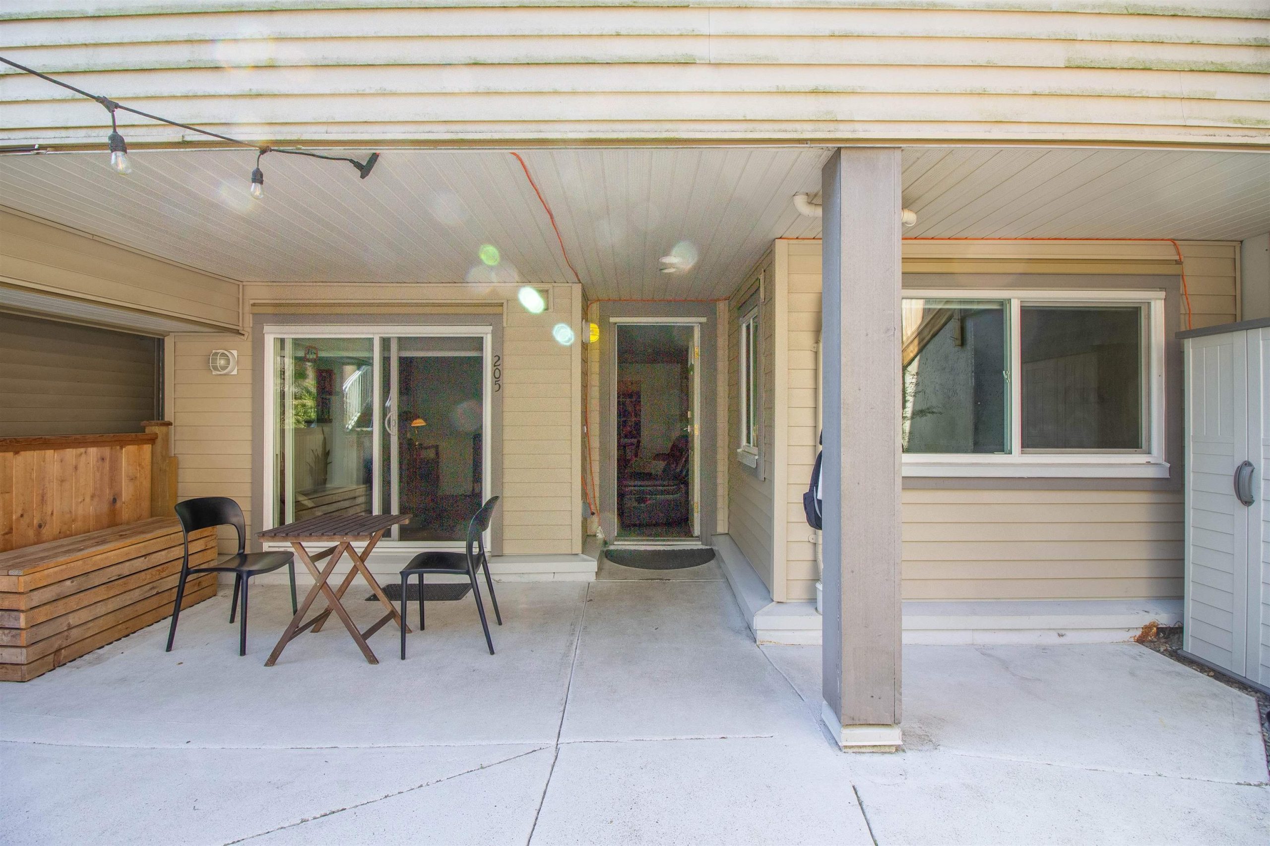 205 3709 PENDER STREET, BURNABY 15