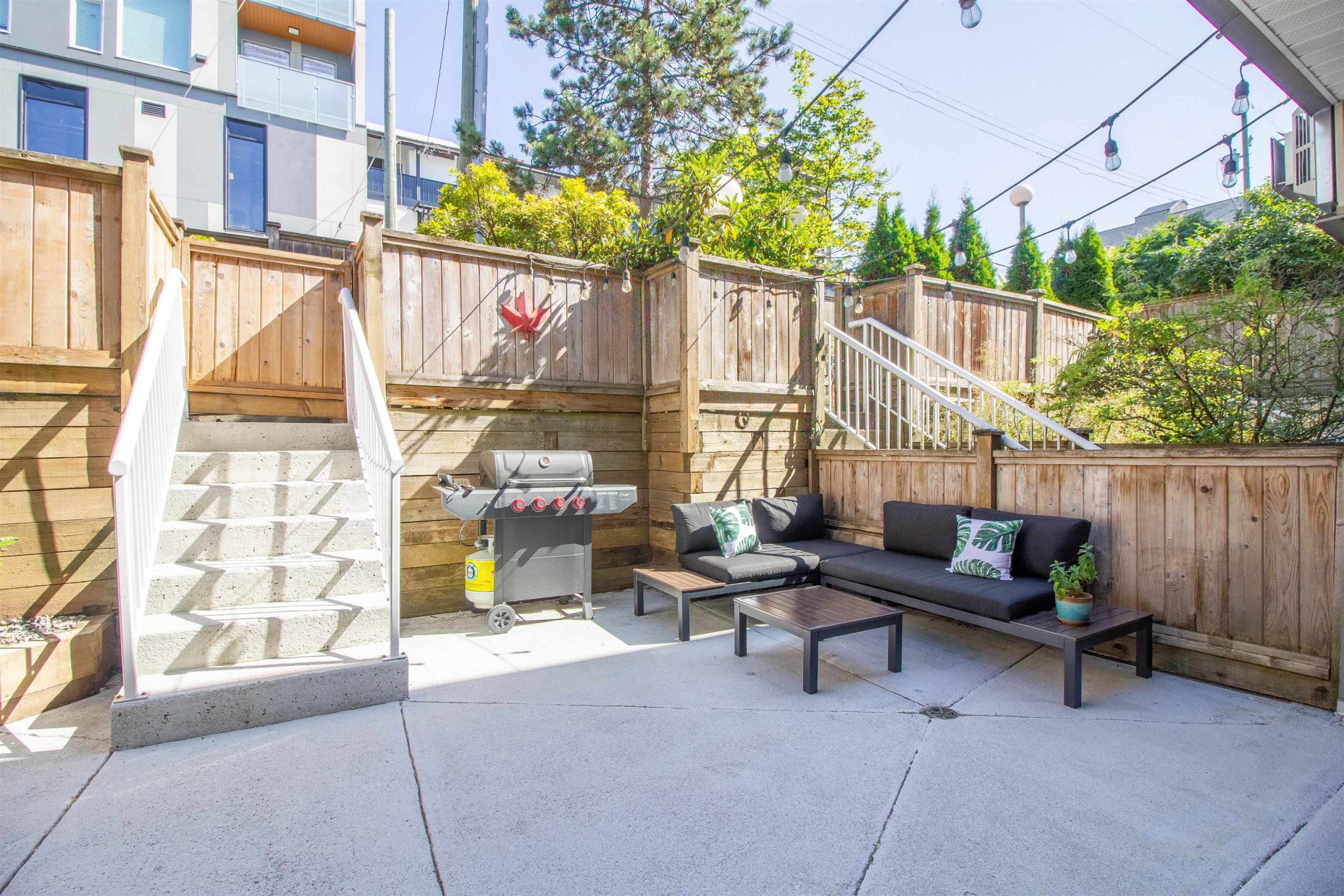 205 3709 PENDER STREET, BURNABY 19