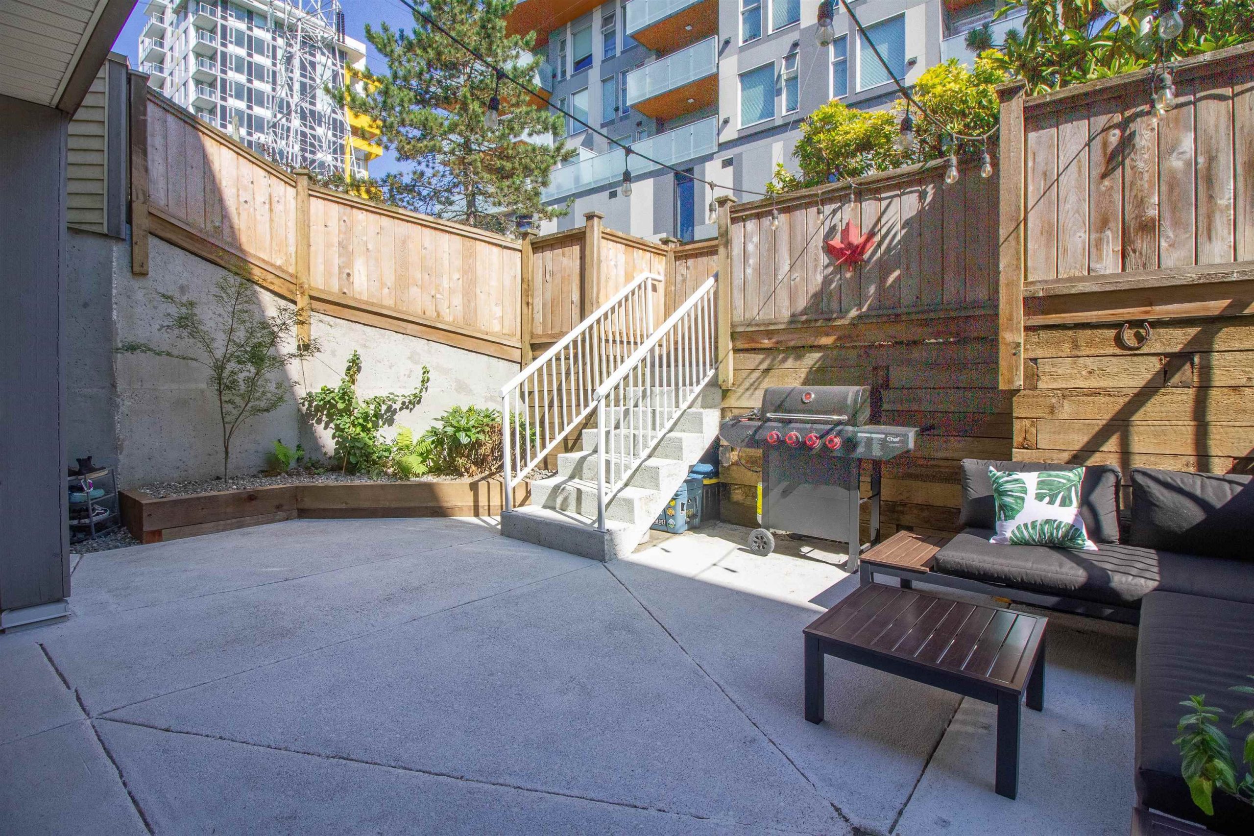 205 3709 PENDER STREET, BURNABY 21