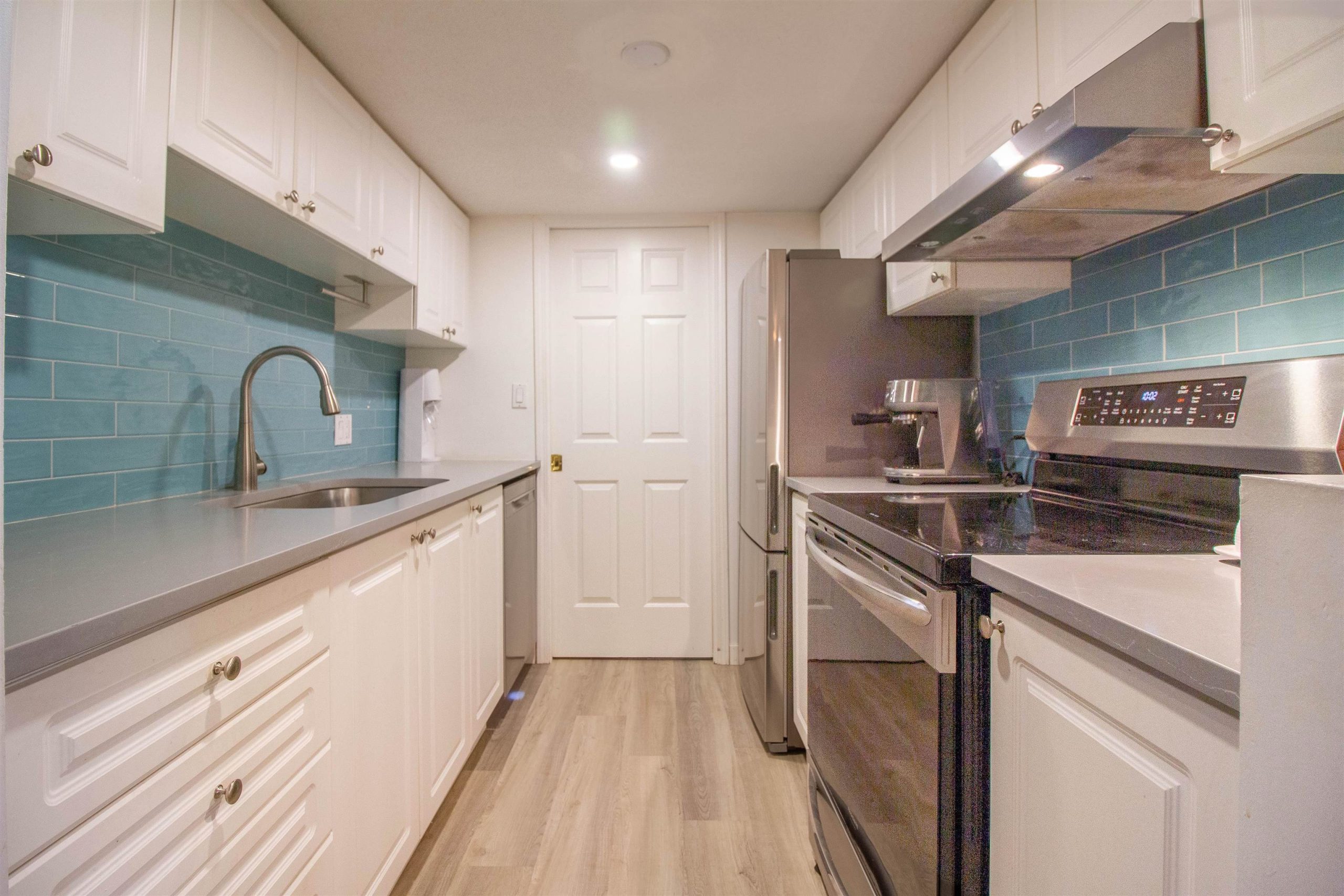 205 3709 PENDER STREET, BURNABY 8