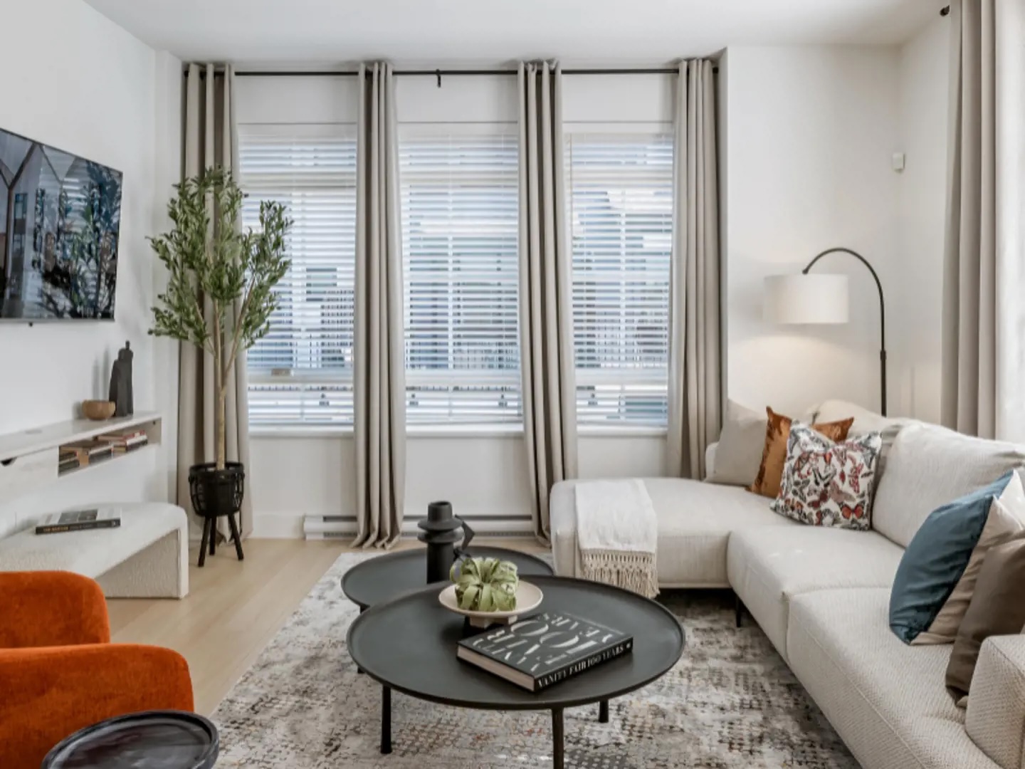Chelsea at The Boroughs (Phase 3), Surrey BC 11