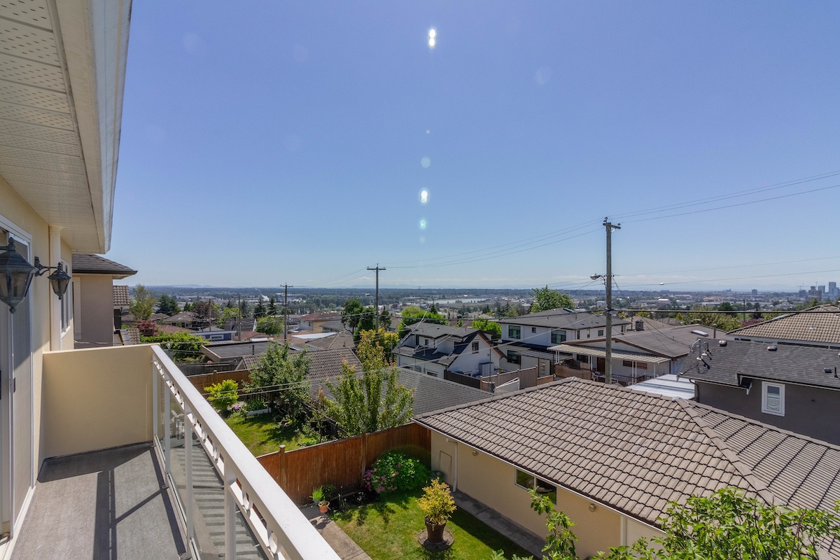 2006 QUALICUM DRIVE, VANCOUVER 22