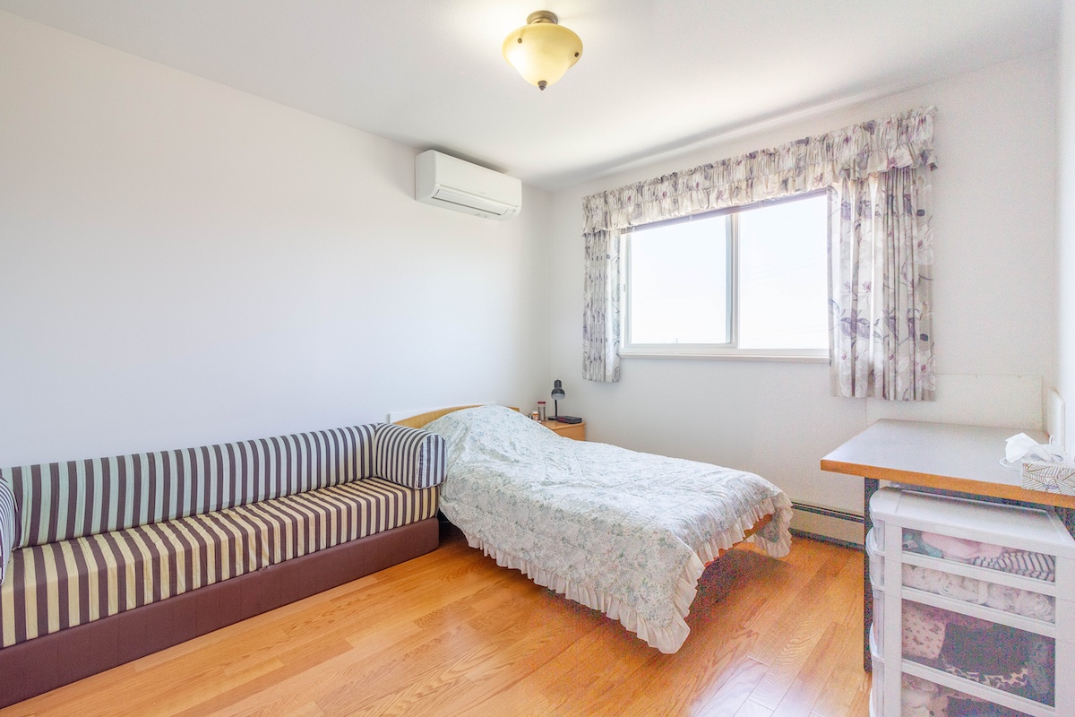 2006 QUALICUM DRIVE, VANCOUVER 23