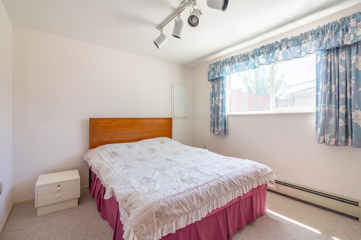 2006 QUALICUM DRIVE, VANCOUVER 30