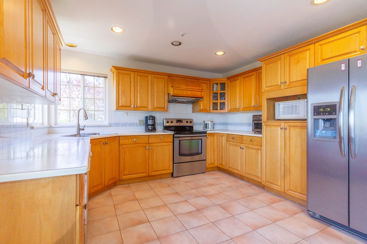 2006 QUALICUM DRIVE, VANCOUVER 7