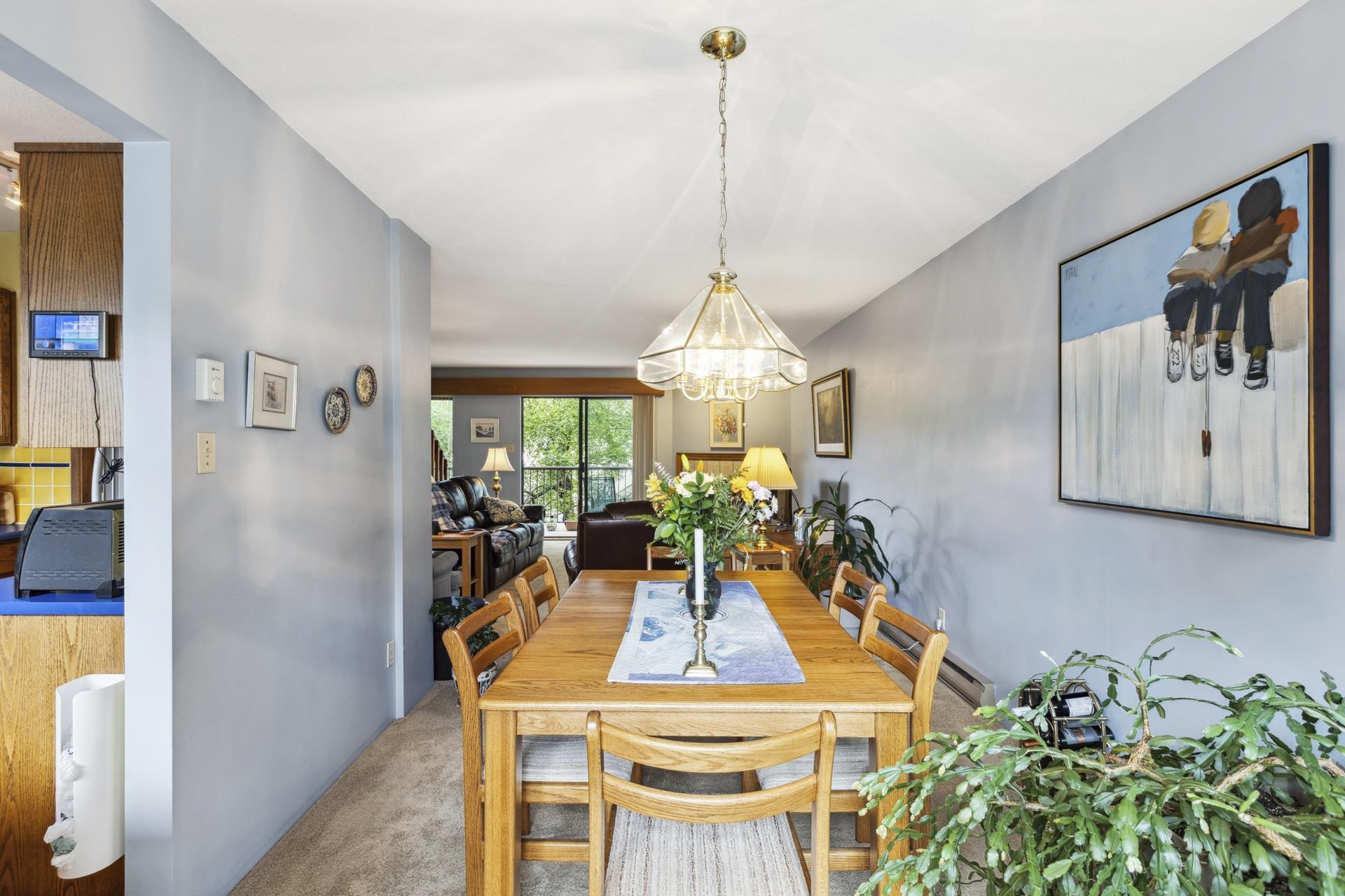 2 220 W 16TH STREET 12