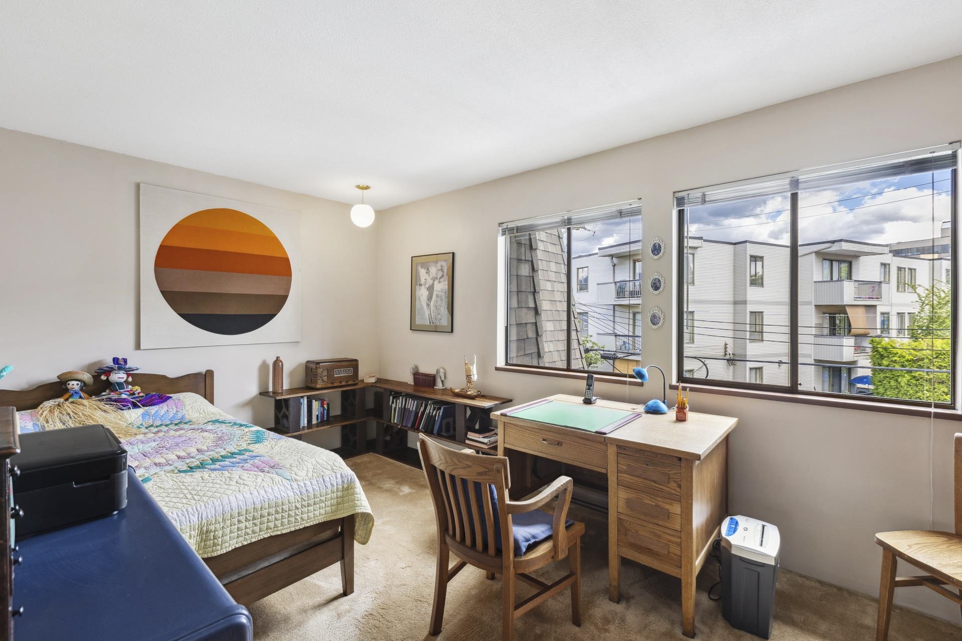 2 220 W 16TH STREET 25