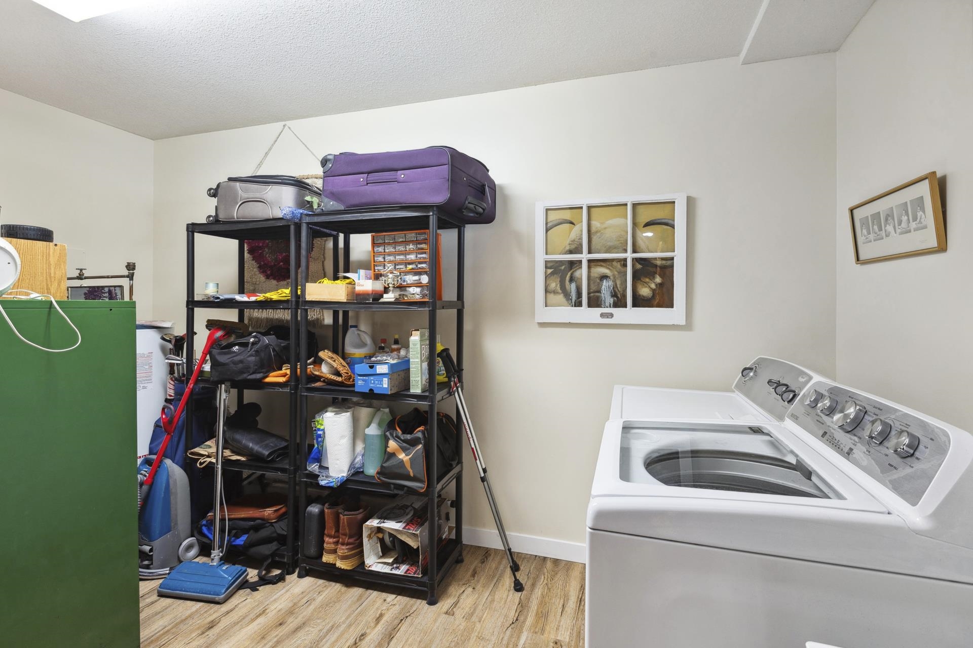 2 220 W 16TH STREET 28