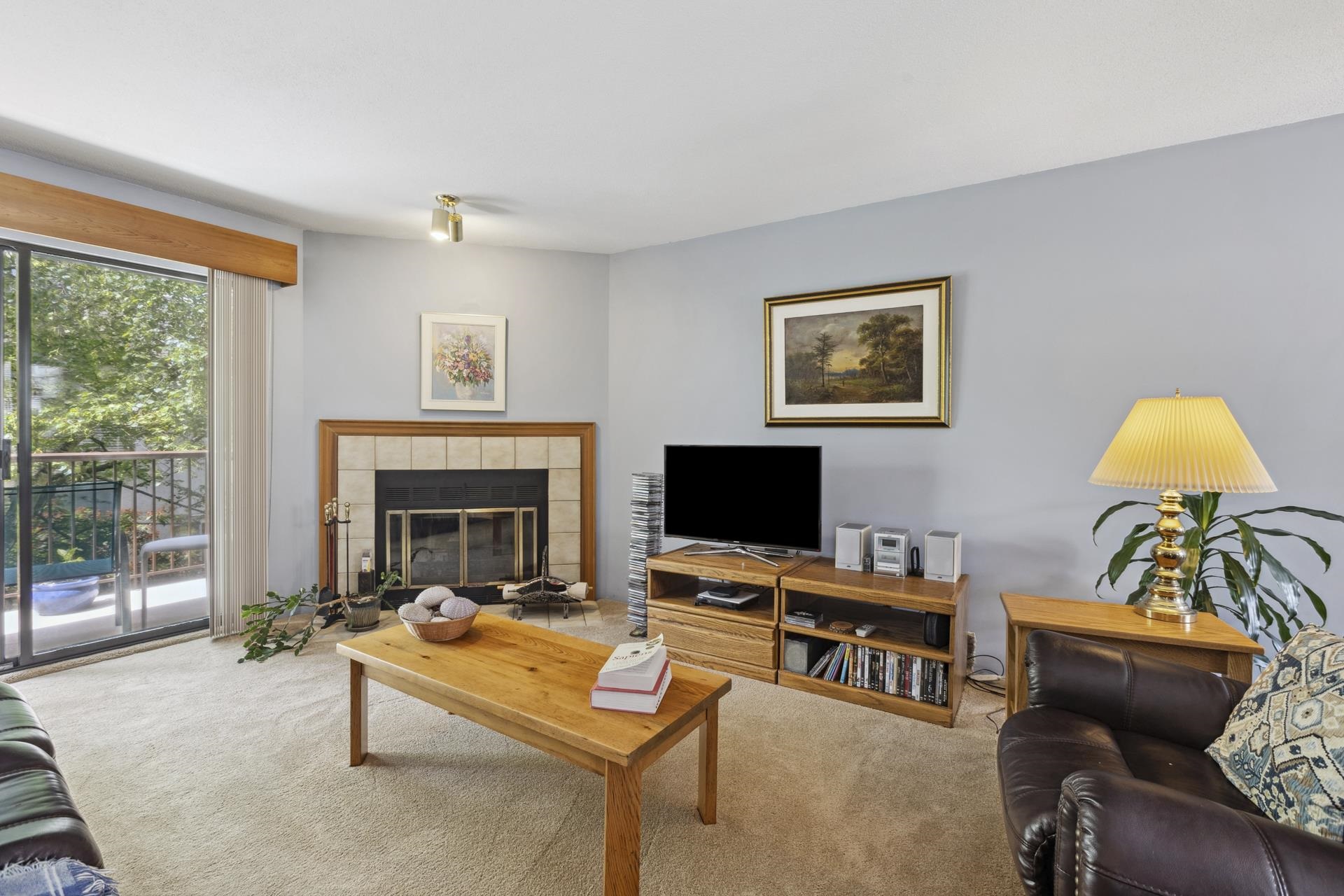 2 220 W 16TH STREET 3