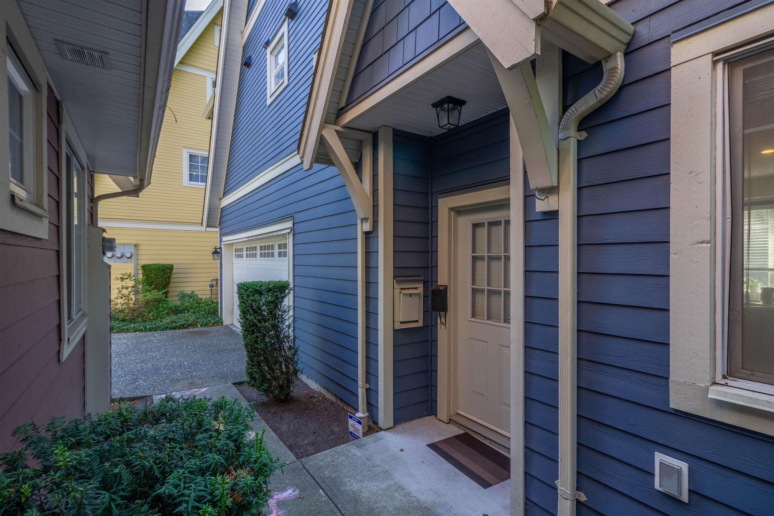 29 7511 NO. 4 ROAD, RICHMOND 37