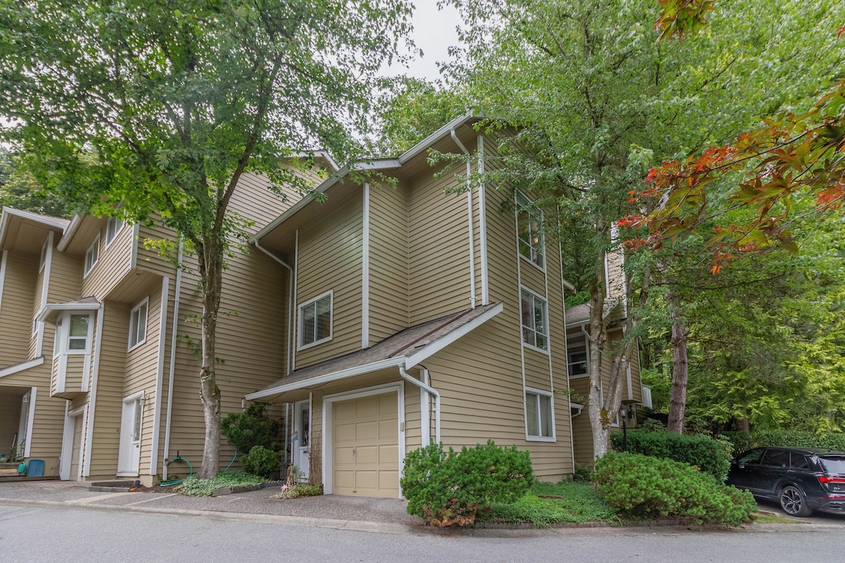 6 9000 ASH GROVE CRESCENT, BURNABY 2