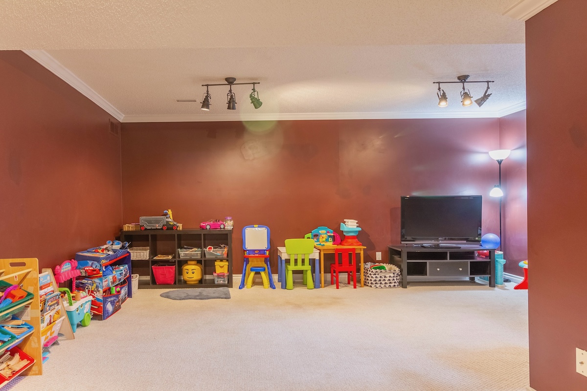 6 9000 ASH GROVE CRESCENT, BURNABY 21