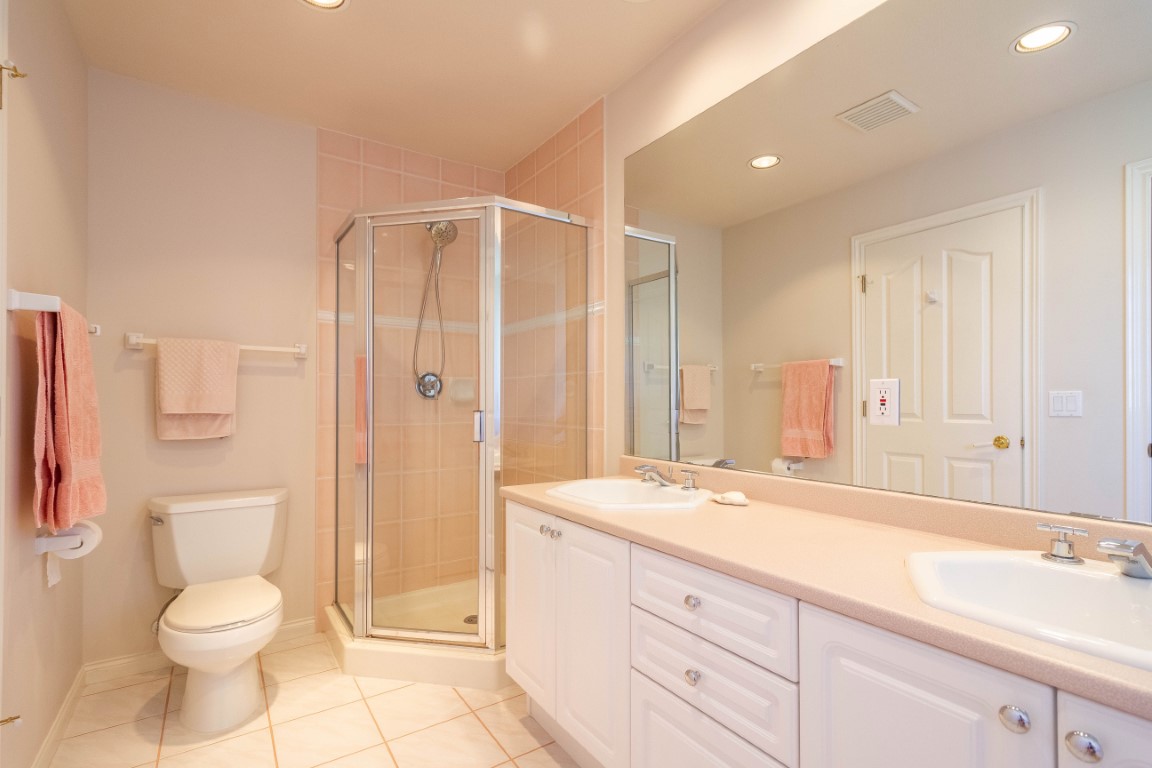 39 5531 CORNWALL DRIVE, RICHMOND 24