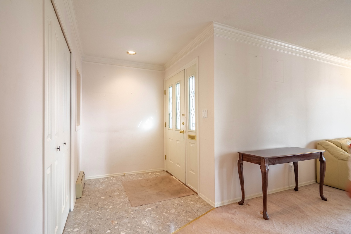 3797 PARKER STREET, BURNABY 12