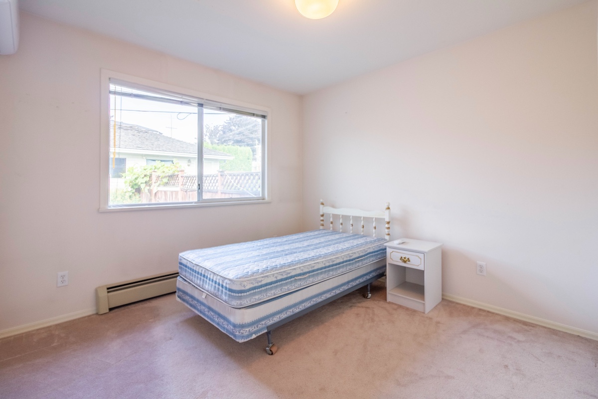 3797 PARKER STREET, BURNABY 18