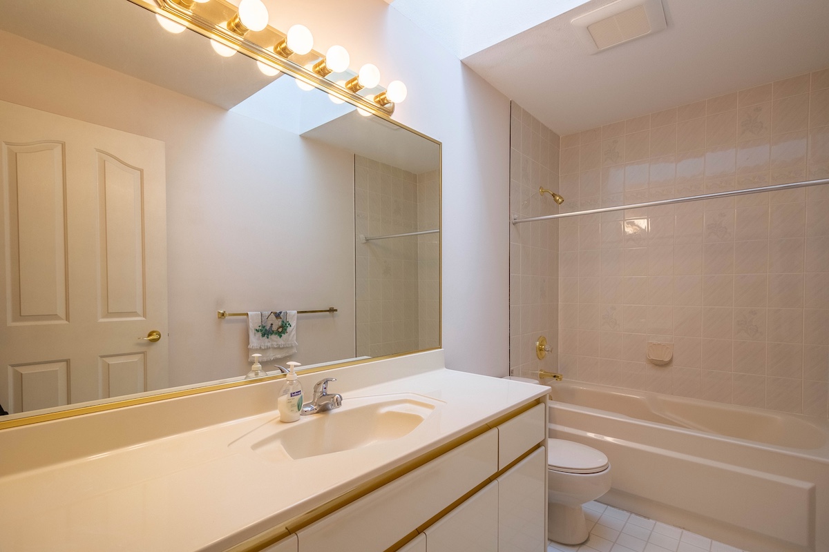 3797 PARKER STREET, BURNABY 19