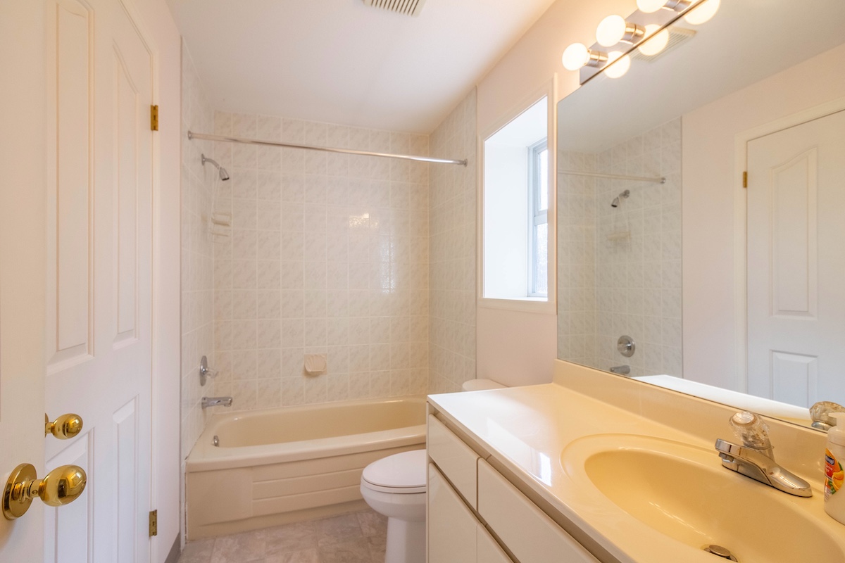 3797 PARKER STREET, BURNABY 22