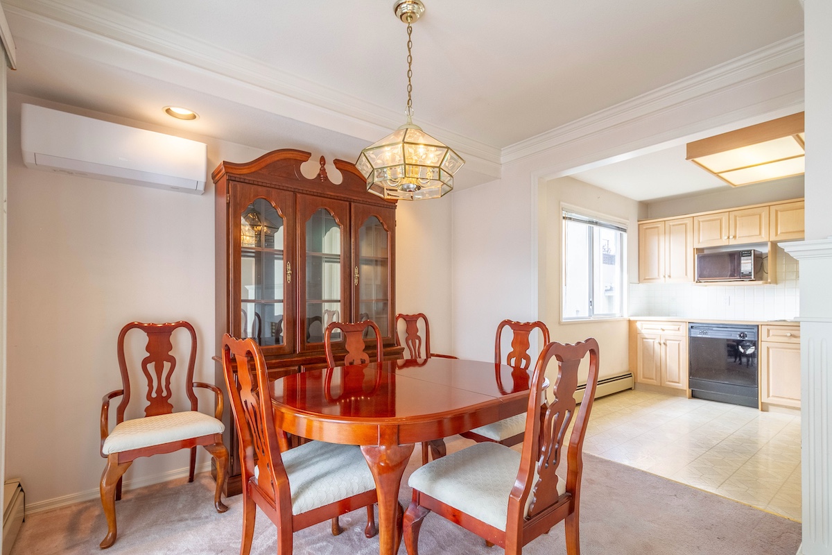 3797 PARKER STREET, BURNABY 7