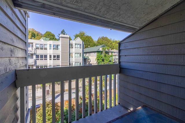 306 1545 E 2ND AVENUE, VANCOUVER 15