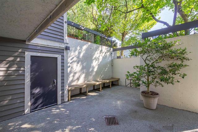 306 1545 E 2ND AVENUE, VANCOUVER 2