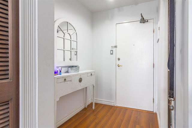 306 1545 E 2ND AVENUE, VANCOUVER 18