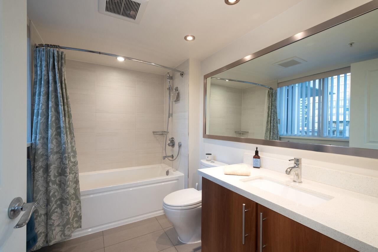 2603 2088 MADISON AVENUE 23