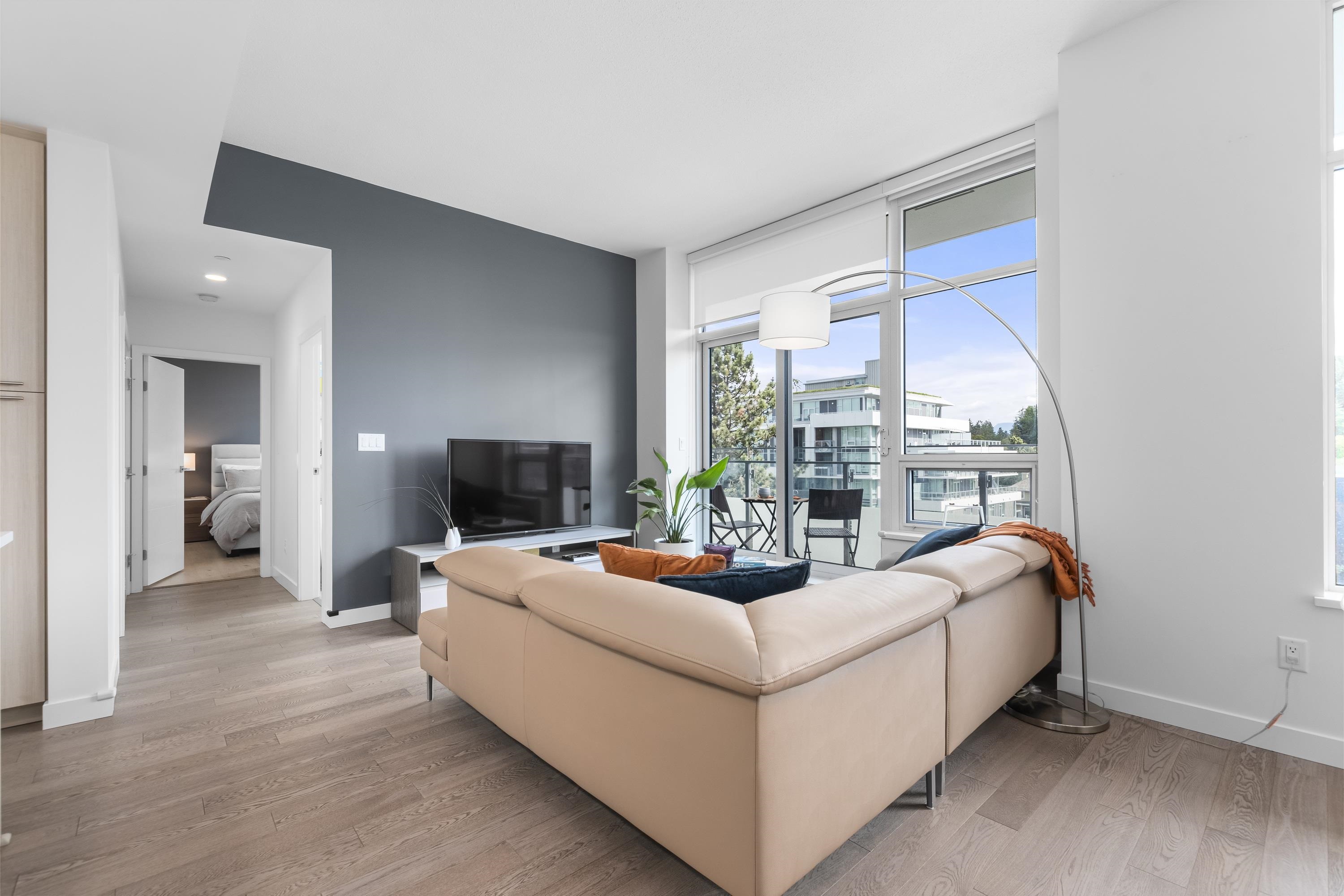 603 5033 CAMBIE STREET 18