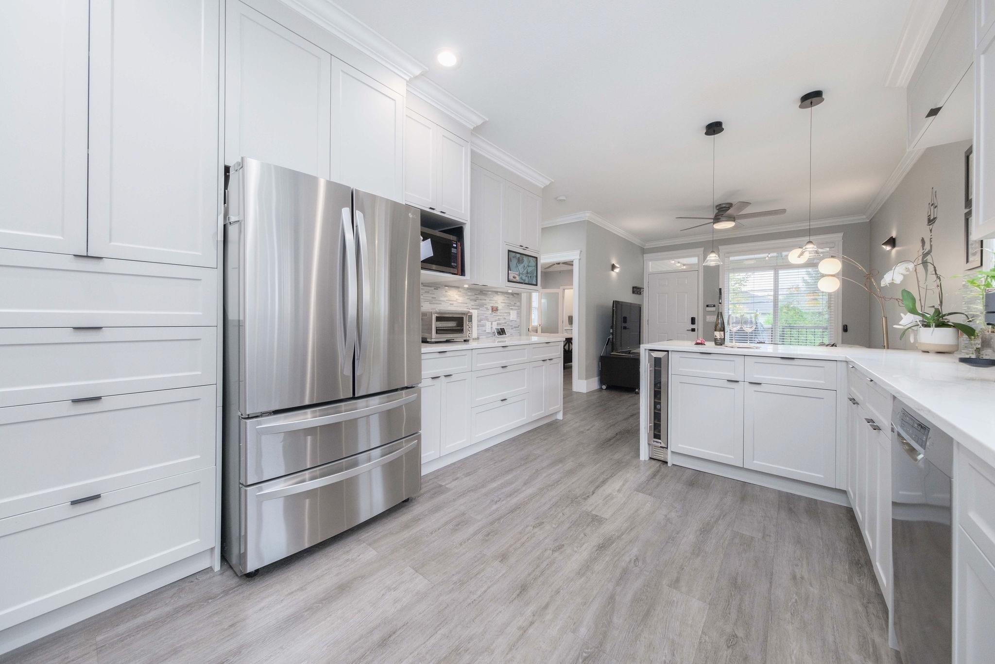 10122 WILLIAMS ROAD 10