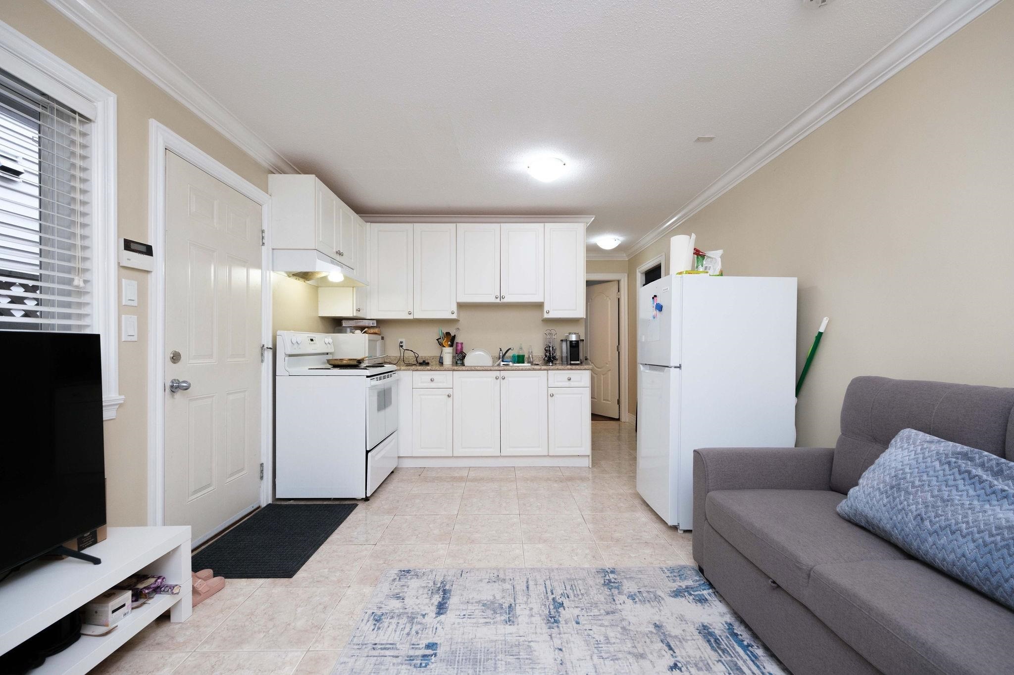 10122 WILLIAMS ROAD 23