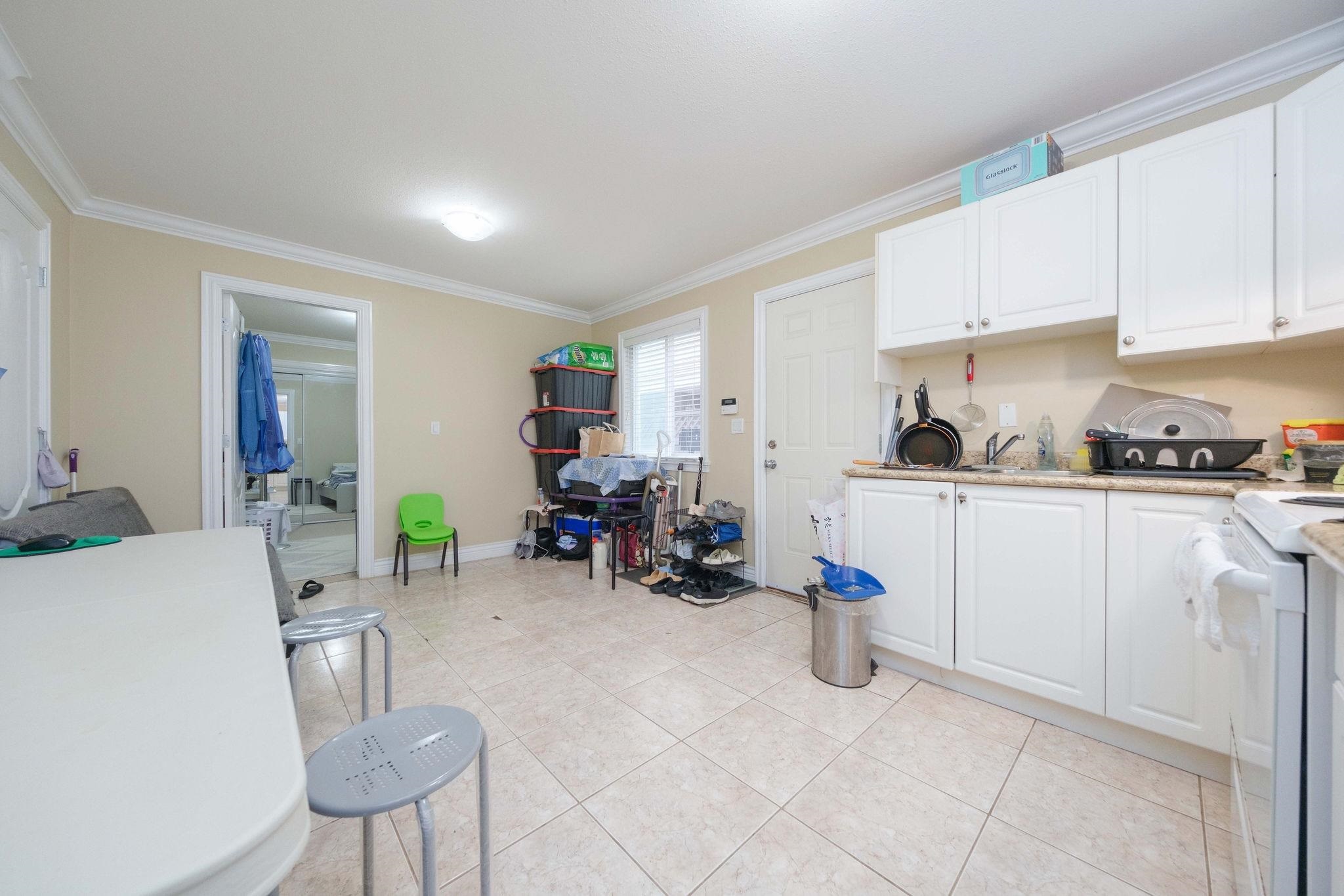 10122 WILLIAMS ROAD 28
