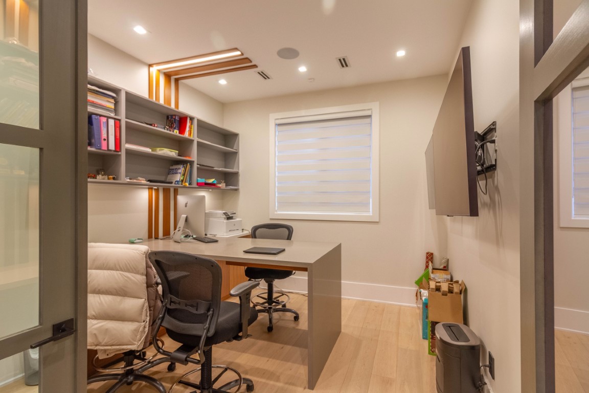 13906 35A AVENUE, SURREY 12