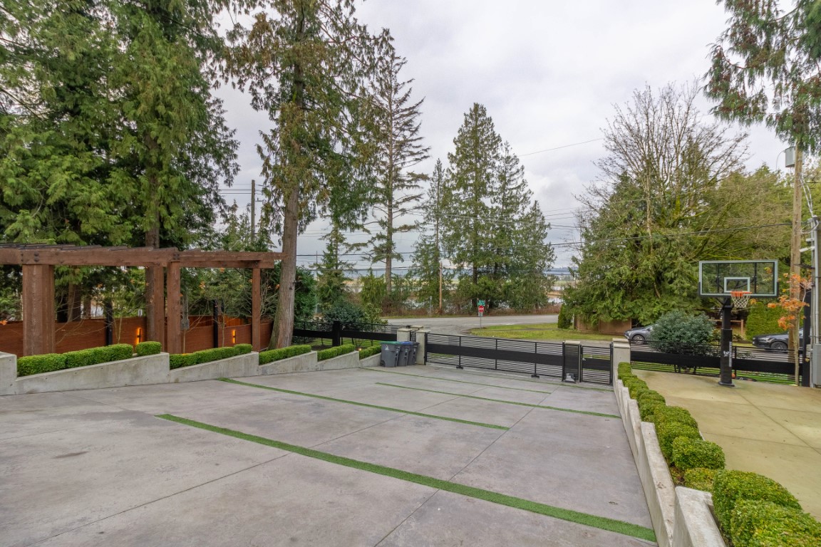 13906 35A AVENUE, SURREY 34