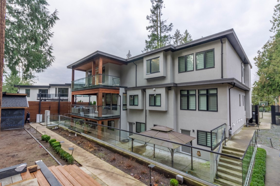 13906 35A AVENUE, SURREY 37
