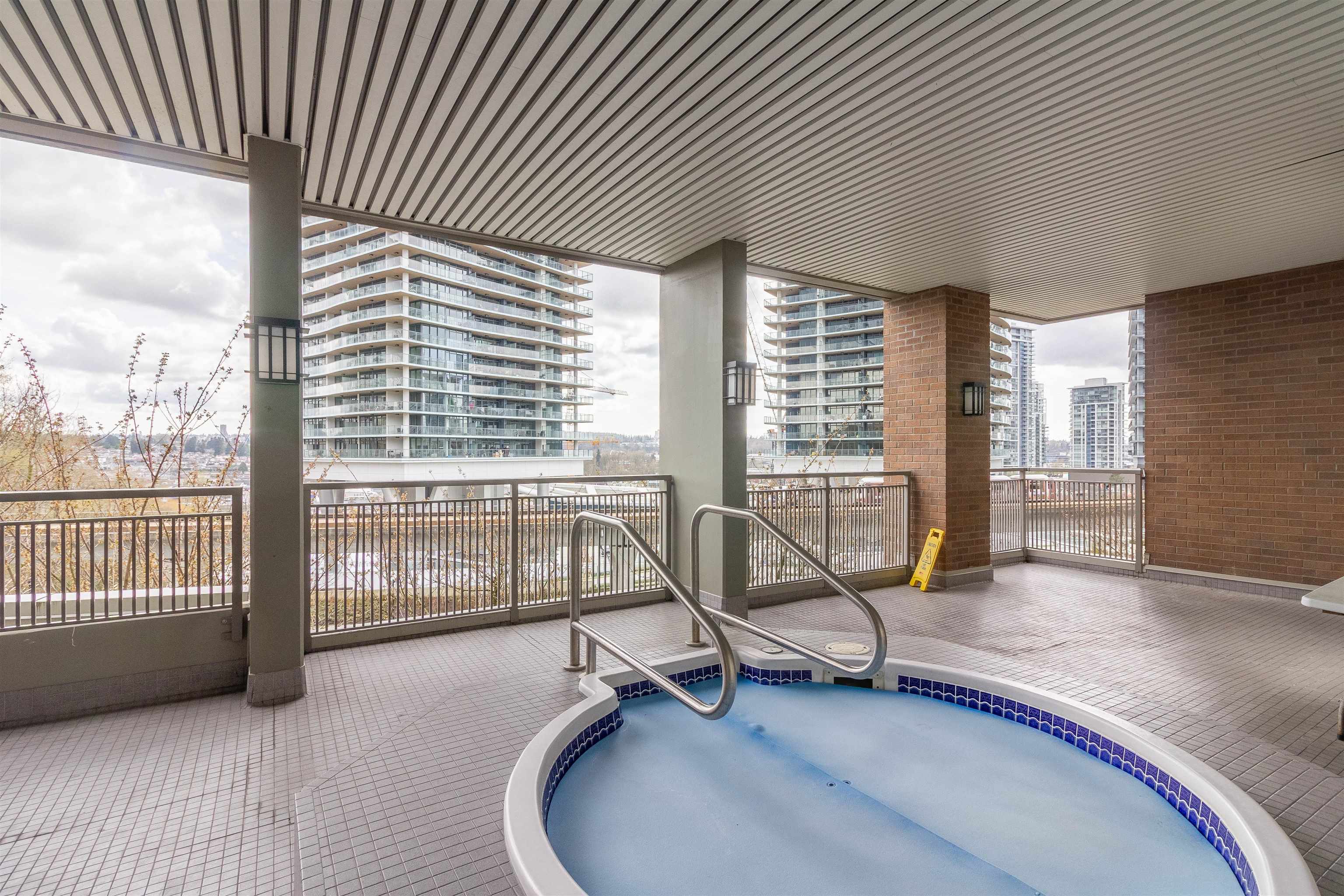 1406 4888 BRENTWOOD DRIVE 34