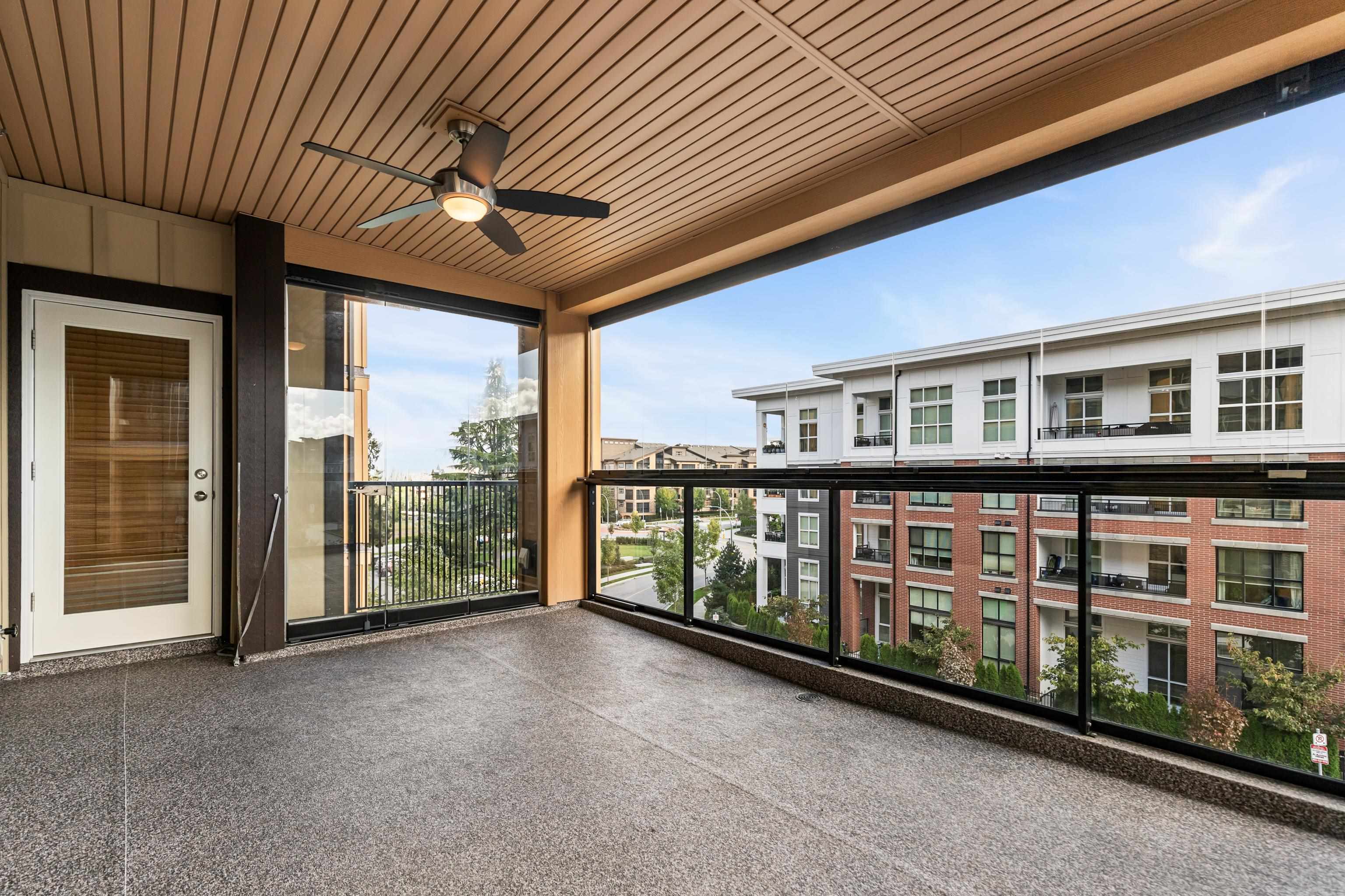 426A 8157 207 STREET 33