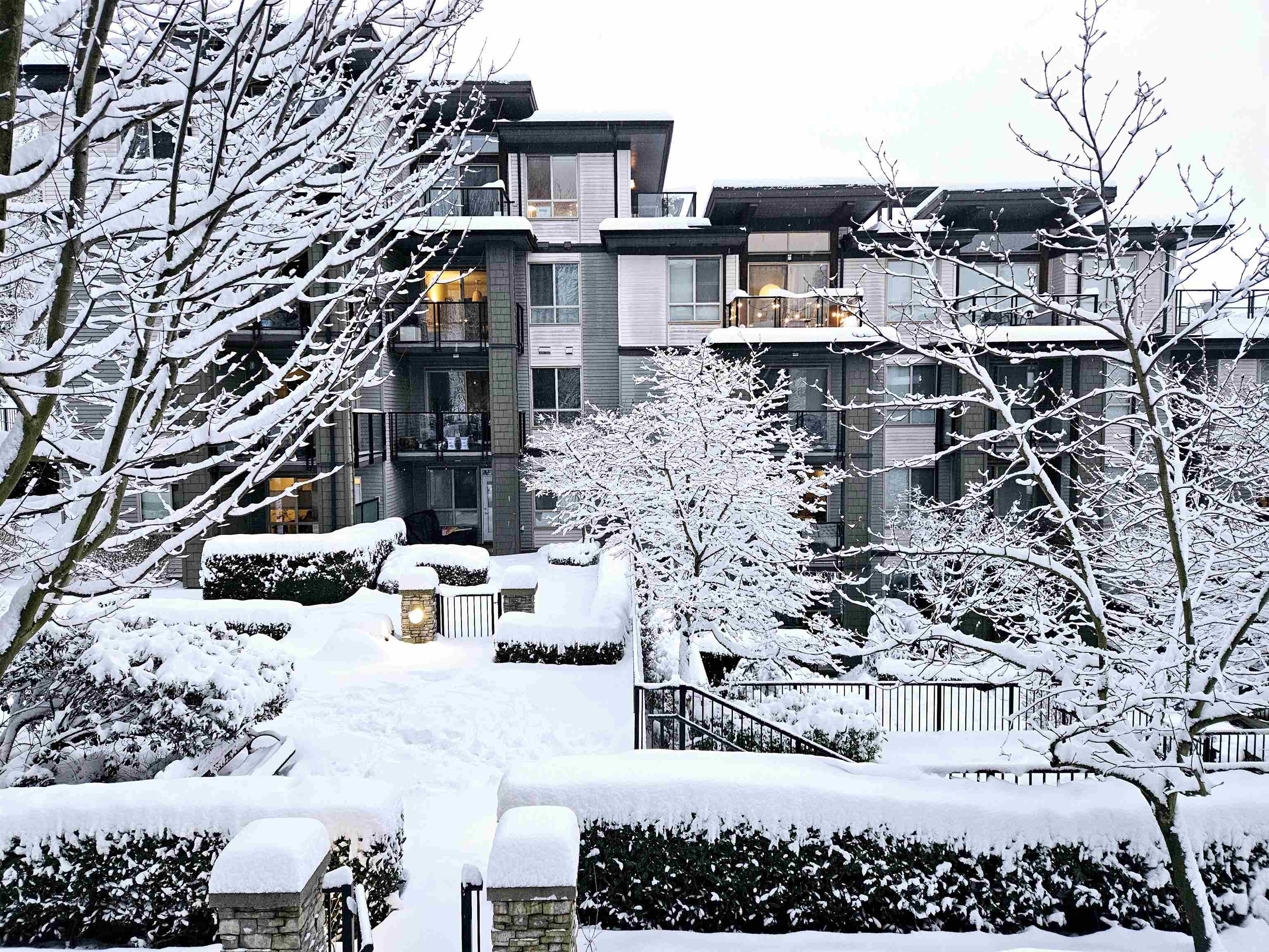 411 7428 BYRNEPARK WALK 22